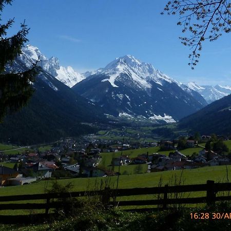 Ferienwohnung Haus am Bach Fulpmes Exterior foto